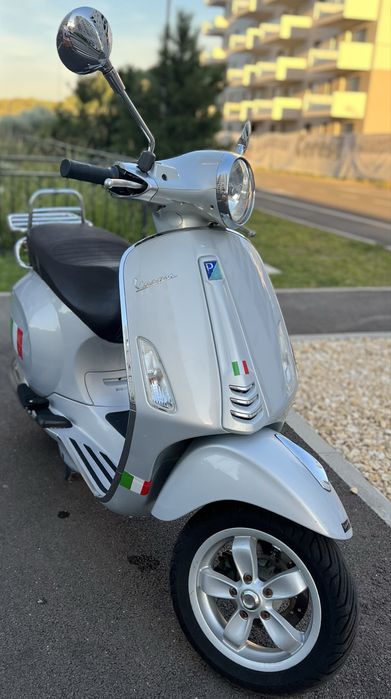 Piaggio Vespa Primavera ~ 50cmc 4T 2016
