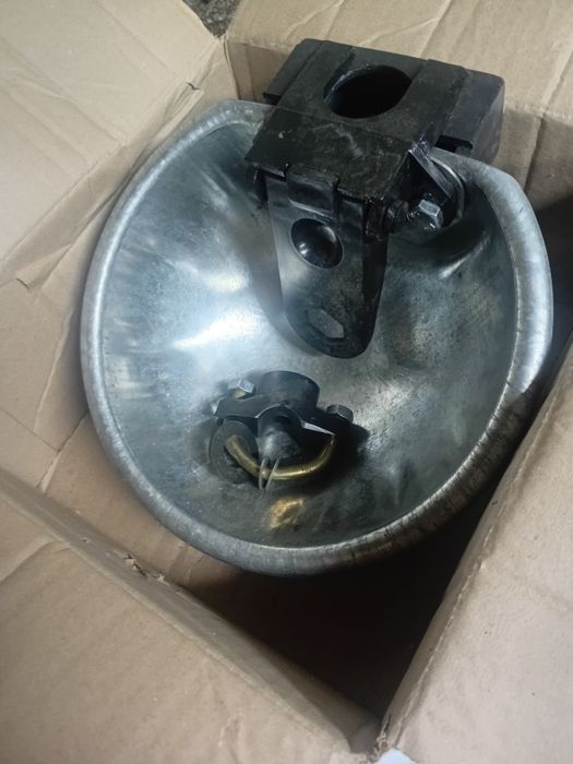 Поилка для скота