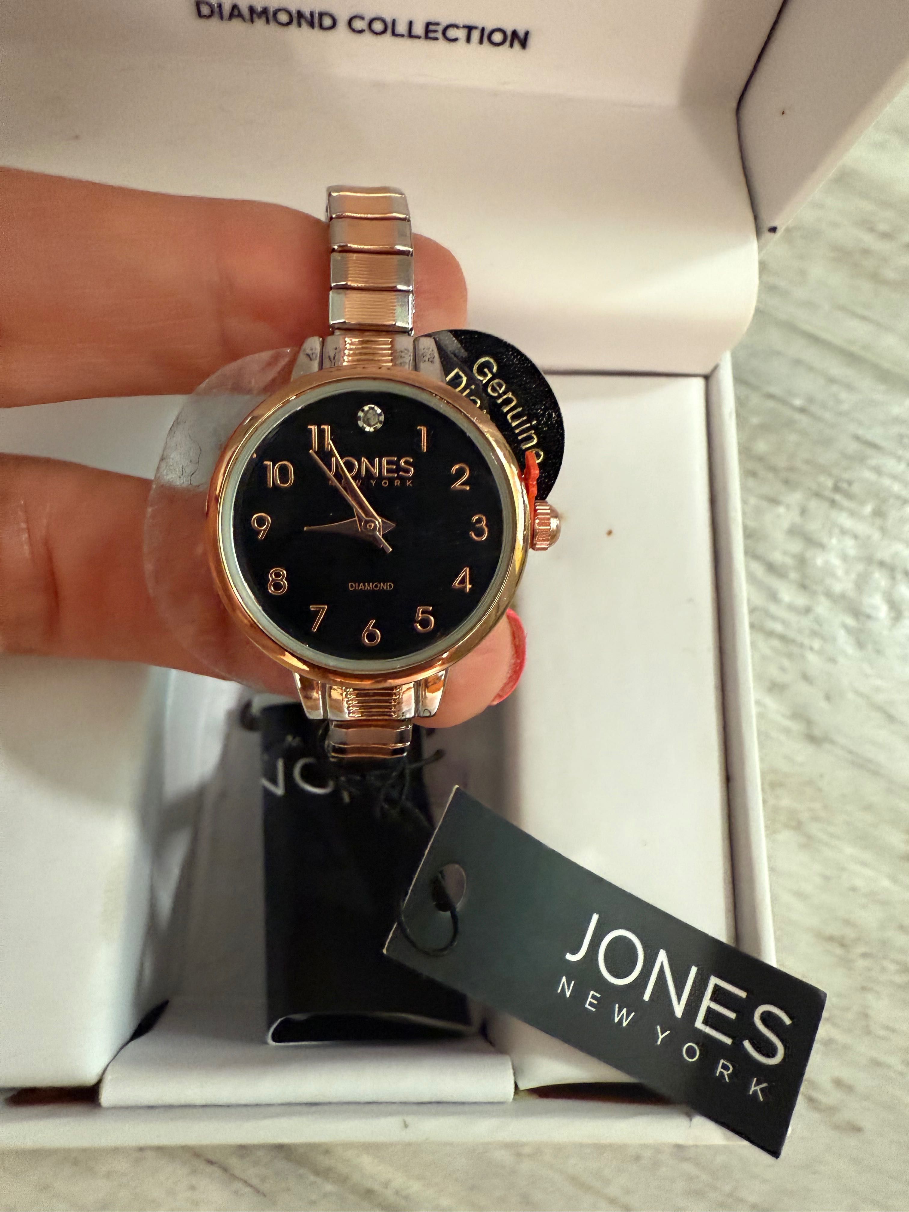 Дамски часовници с диамант Jones New York diamond collection