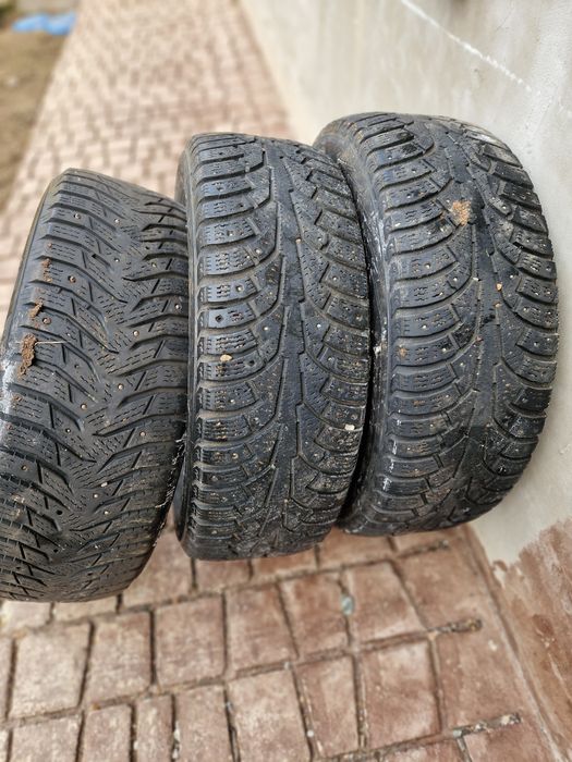 Резина зимняя 3 балона