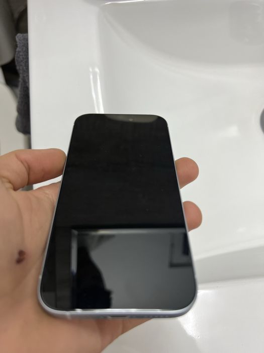 Vand iphone 15 128 gb