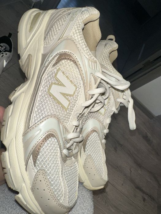 NEW BALANCE ,39 jumatate