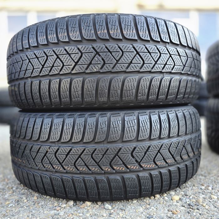 2x 215/55/17 M+S PIRELLI 2021 Stare impecabila
