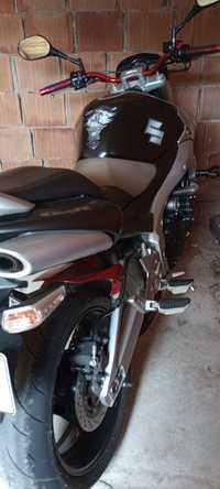 Suzuki gsr 600 2007