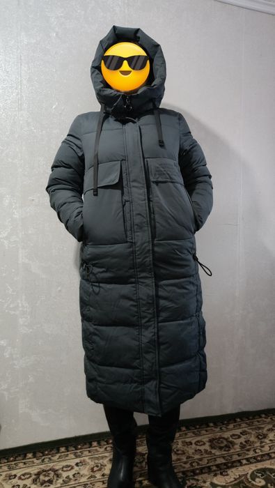 Продам женскую зимнюю куртку в идеальном состоянии