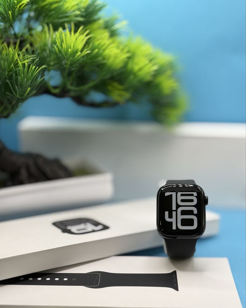 ГАРАНЦИОНЕН!!! Apple Watch 10 GPS, Jet Black Aluminum Case 42 мм