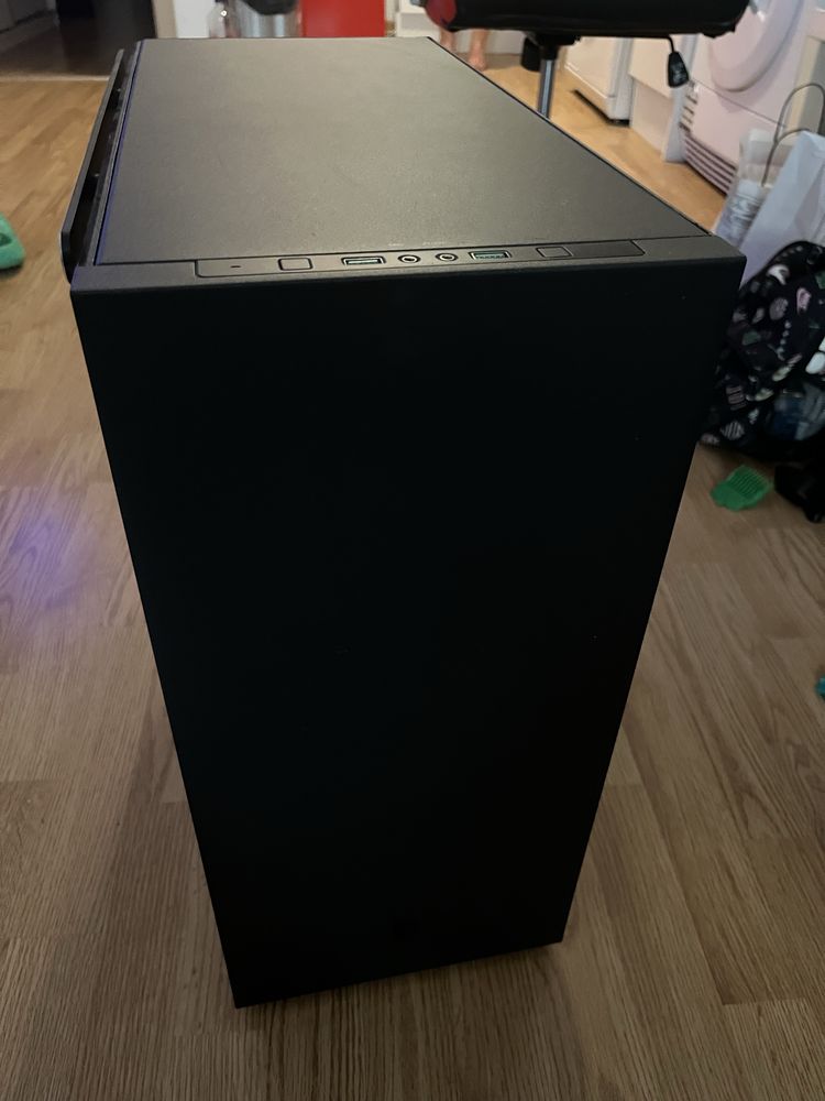 Gaming PC ryzen 7 5800x , RX6700xt