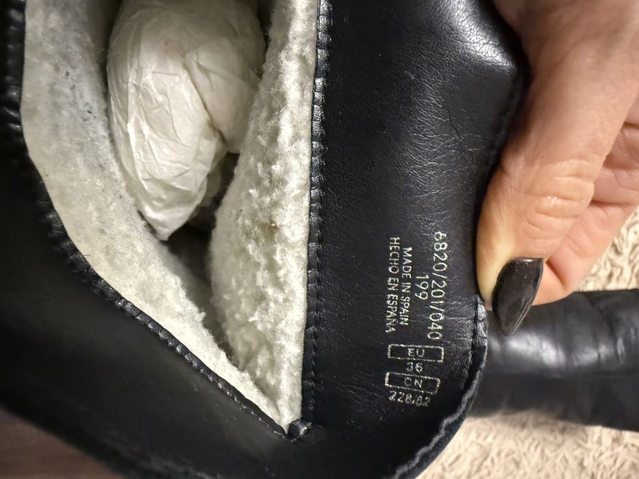 Кожени ботуши Зара