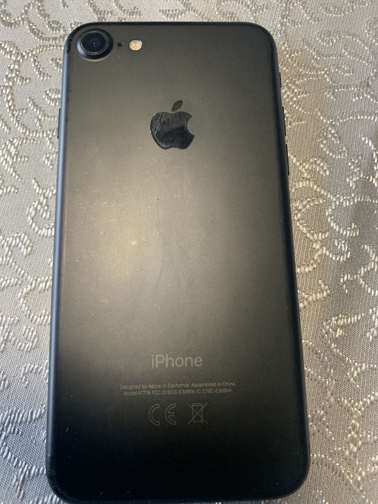 iPhone 7 32g фабрично отключен