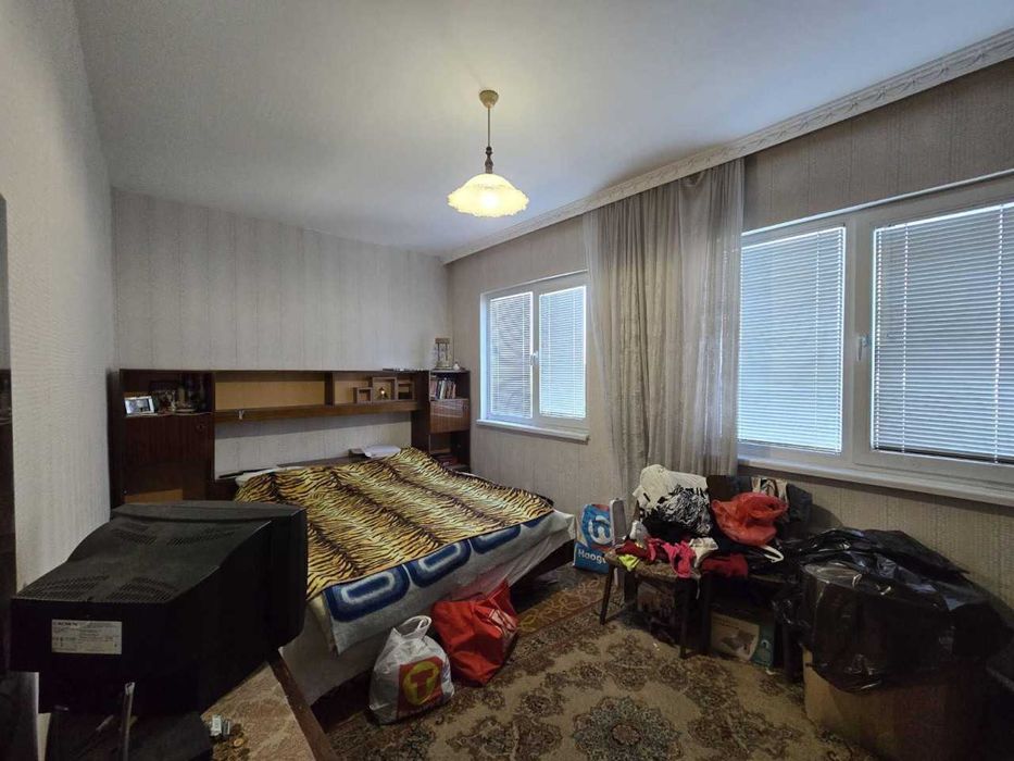Продава се Тристаен апартамент в Пловдив, Тракия - 96 кв.м за 1125 €/кв.м - Снимка #1