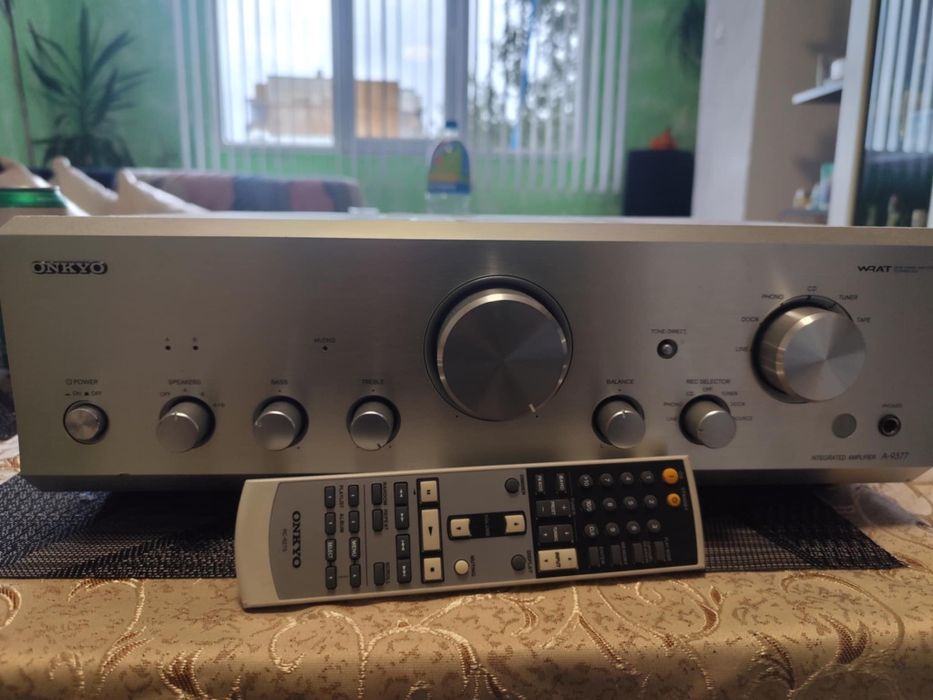 Усилвател Onkyo A 9377
