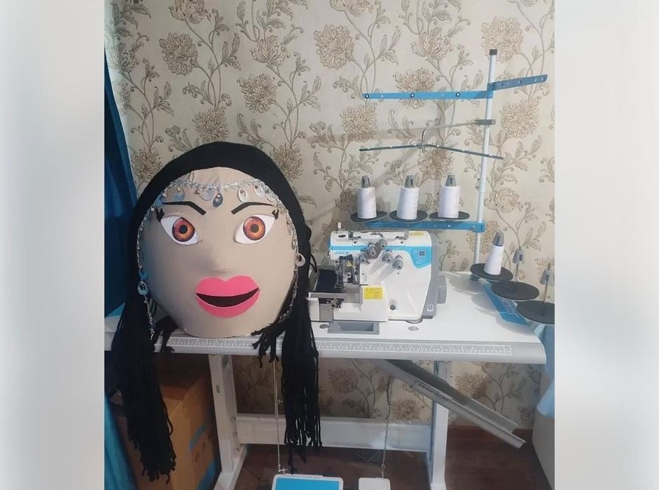 Продам оверлок Jack E4S-6 шестинитка