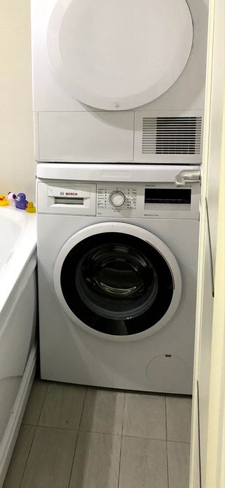 Masina de spalat rufe Bosch series/4