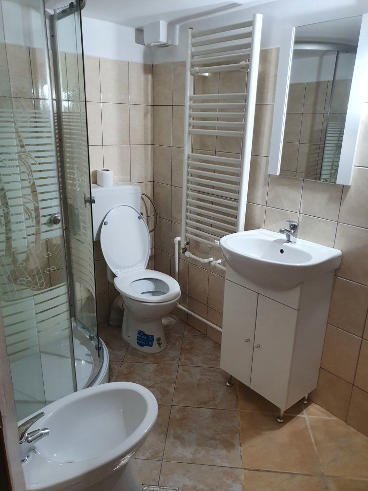 Apartament cu o cameră complet mobilat și utilat