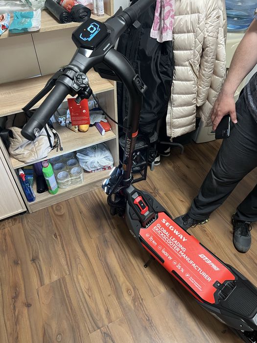 Електрическа тротинетка Segway zt3 pro