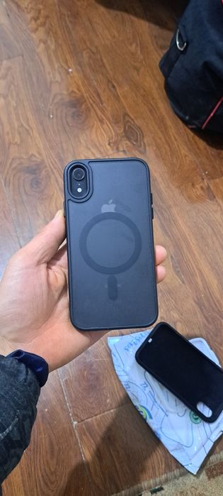IPhone  xr 64g все работает