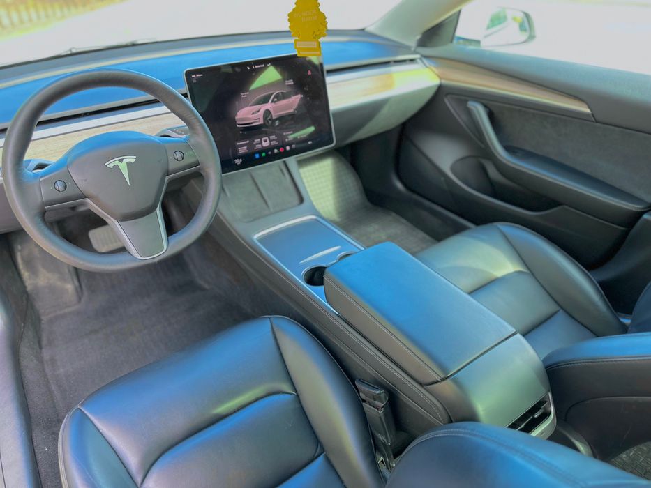 Tesla model 3 2023 Standard Range Plus