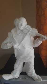 Статуята на цигулара