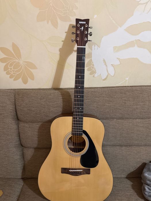 Гитара Yamaxa  акустическая