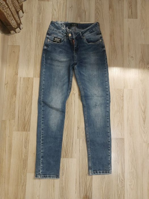 Дамски дънки Dsquared