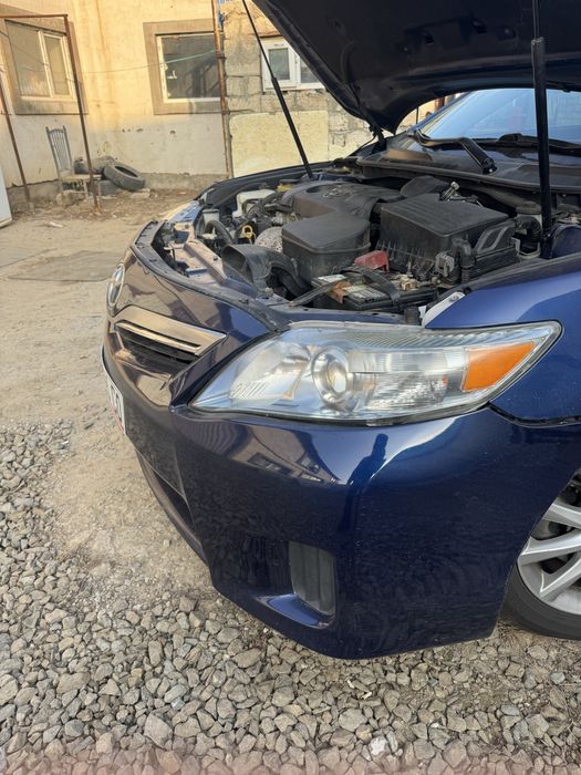 Передний бампер на Тойота камри 40-45