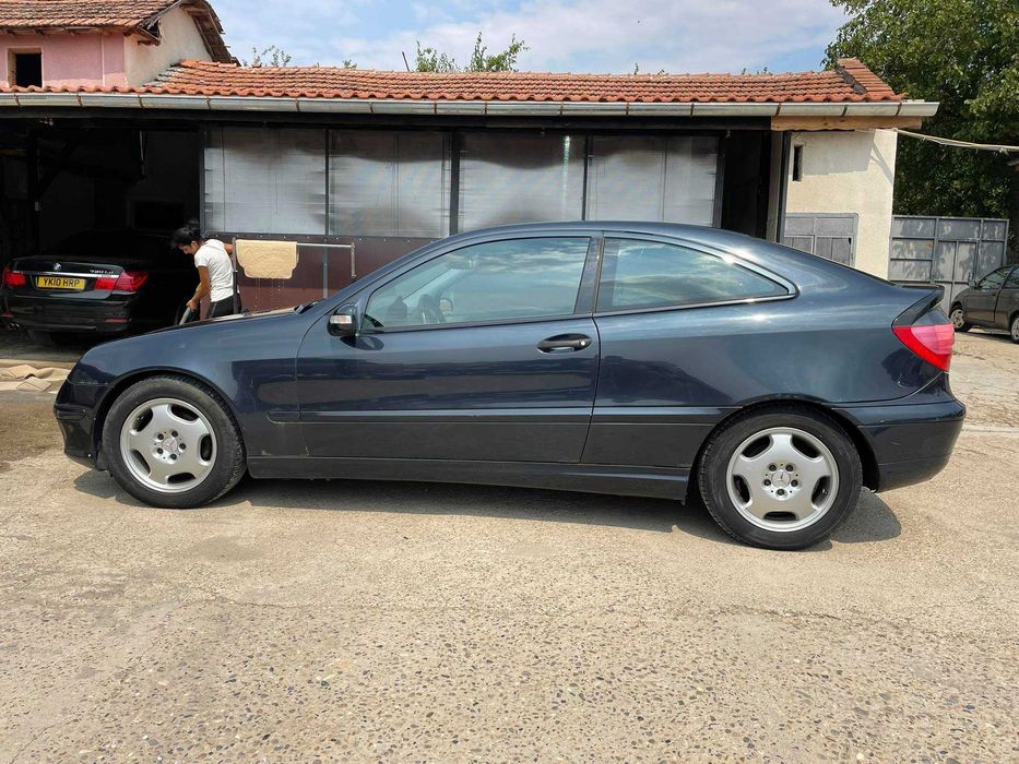 Само на части Mercedes-Benz C 200 2.0 компресор