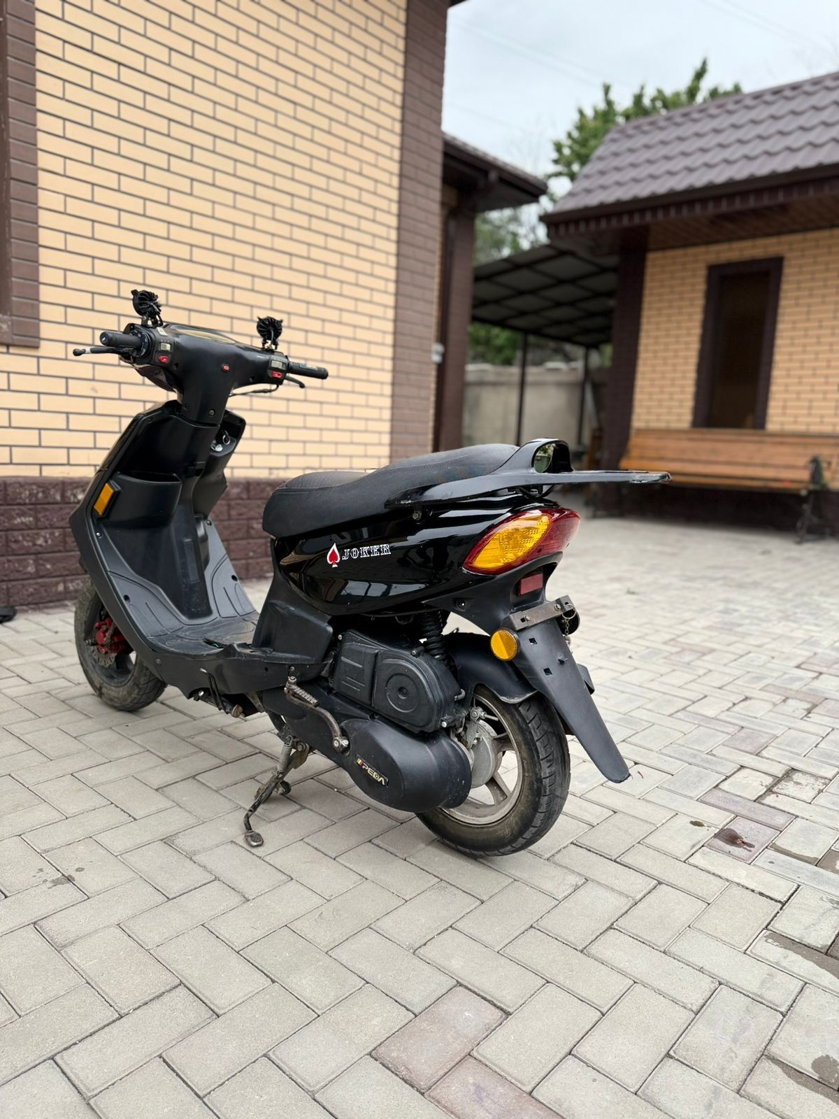 Продается велосипед!(Мопед в подарок)