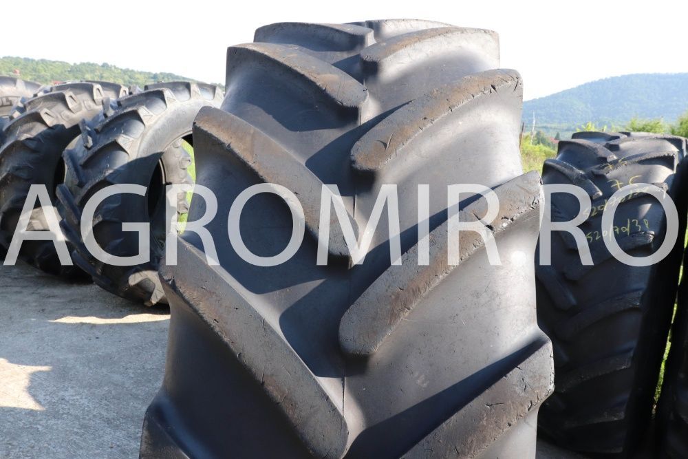 580/7038 cauciucuri agricole second hand anveloep de tractor cu TVA