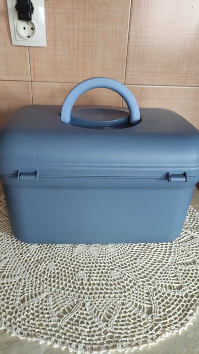 Curver твърдо PVC куфарче многофункционално