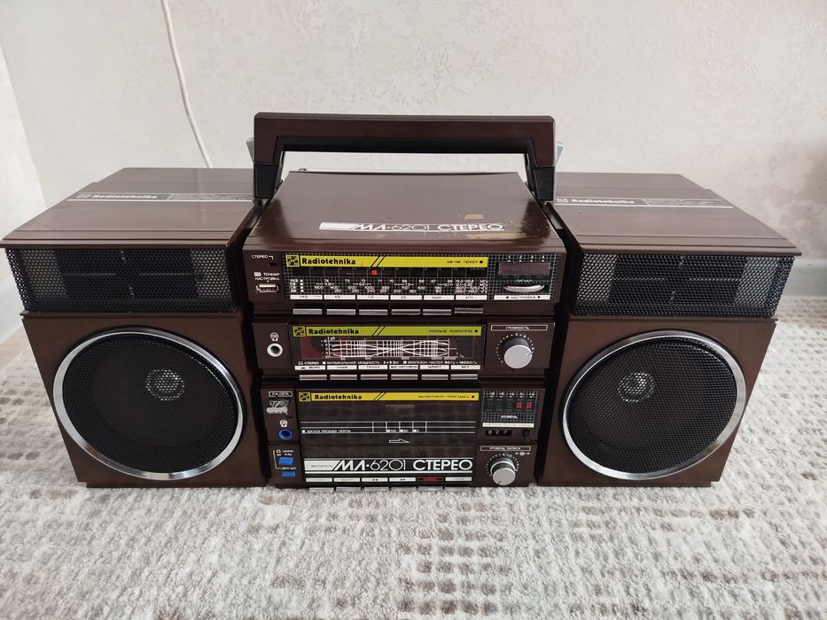 Prodaetsa Sotiladi magnitola Panasonic aiwa daewoo jvc