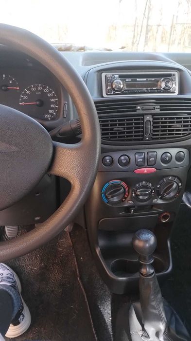 Fiat Punto 1.2 benzină – An 2001