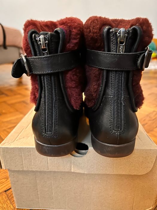 Ghete de piele cu blană de oaie Ugg mărimea 39