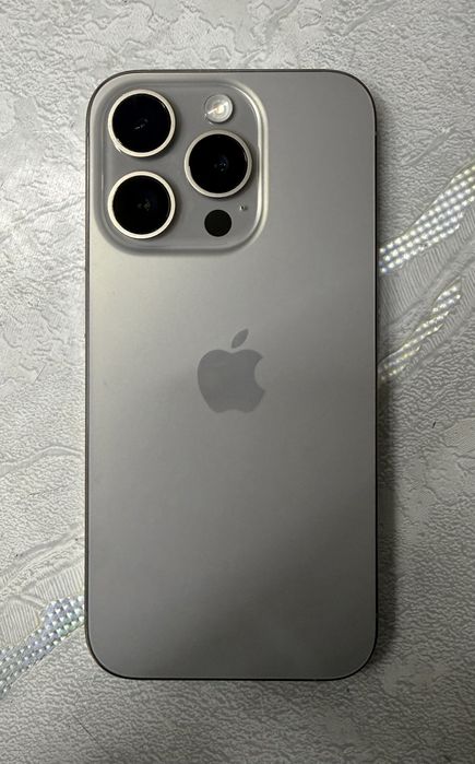 model: iphone 15 pro