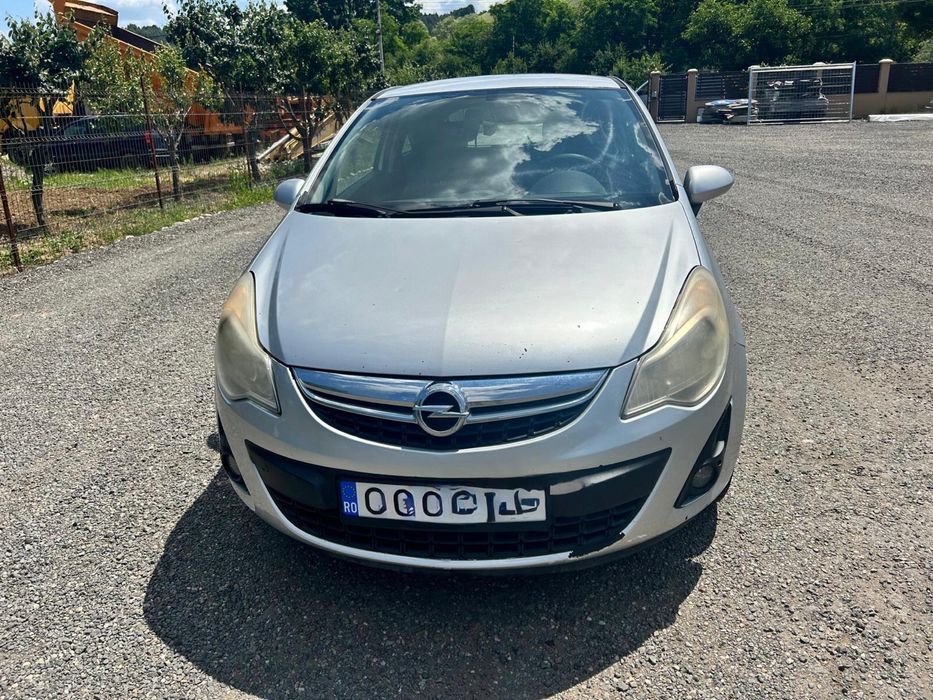 Opel corsa D 2011