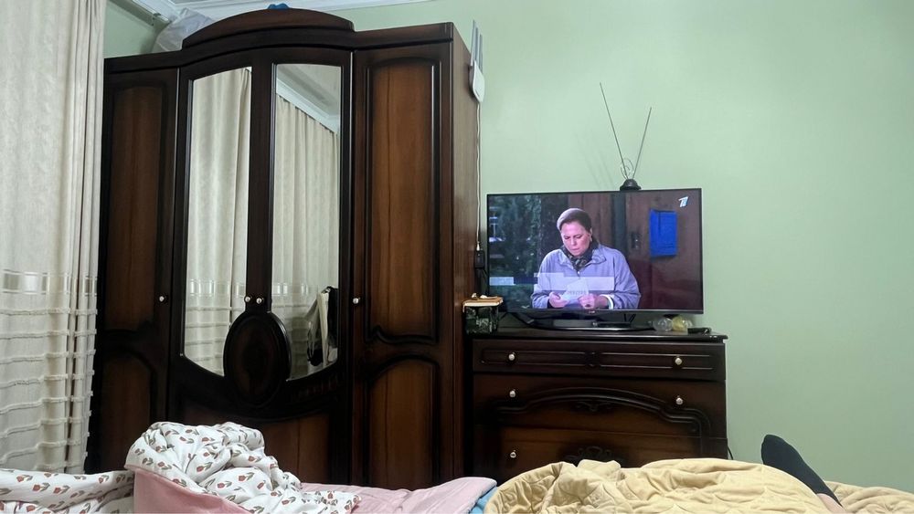 Продам спальную гарнитуру