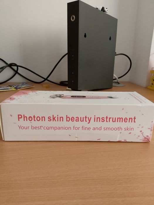 NOU, SIGILAT Aparat pt îngrijire faciala și întreținerea pielii 4 in 1