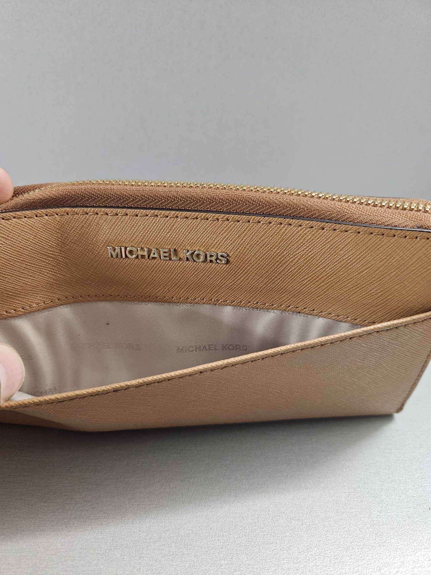 Оригинално портмоне Michael Kors