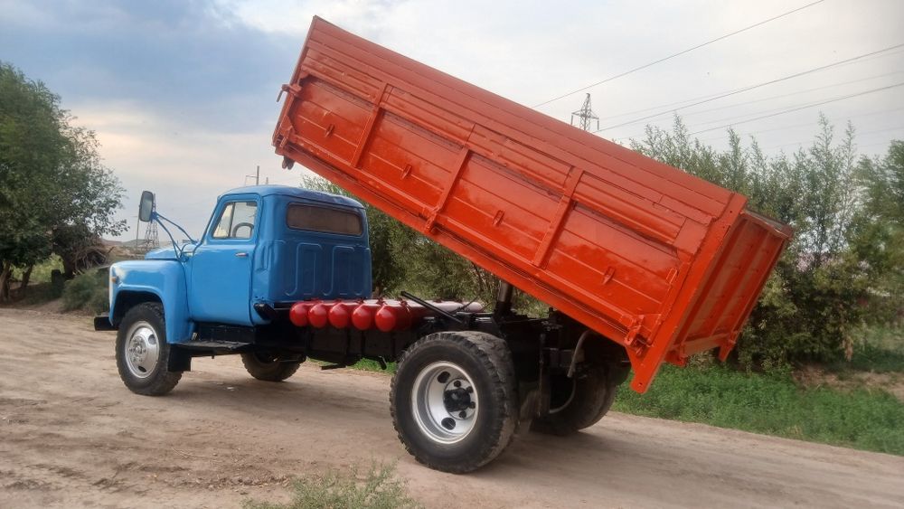 Gaz 53 samansval sotiladi