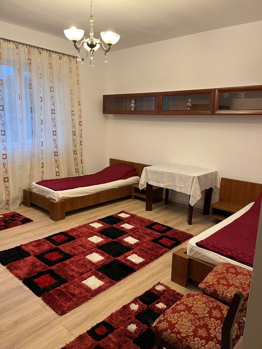 Casă de inchiriat