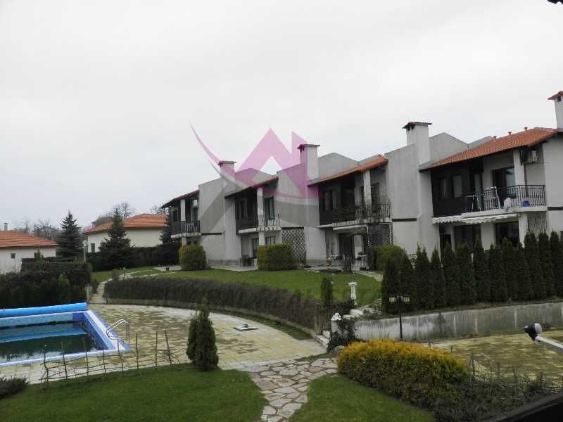 Дава се под наем Къща в с. Приселци, Област Варна - 173 кв.м за 900 € - Снимка #1