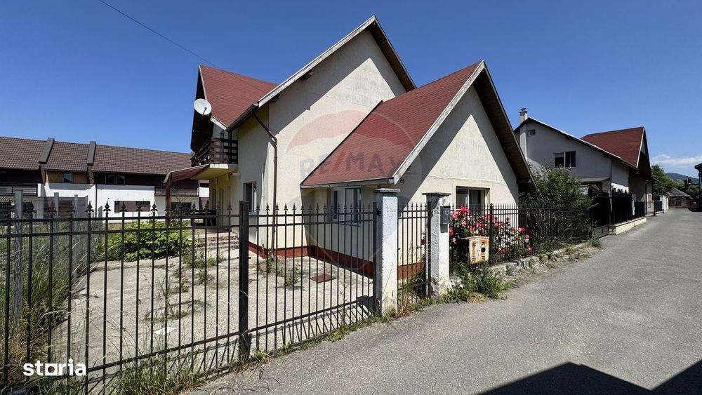 Casă spațioasă de vânzare în Baia Mare – 4 dormitoare