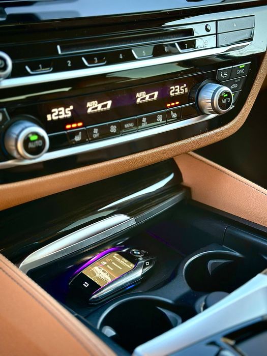 BMW seria 5 G30 520d - Luxury Line | 2017 | 190CP |