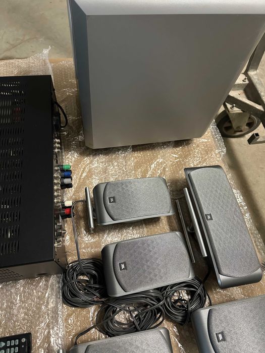 Sistem Audio Harman Kardon, sistem JBL 5,1 schimb