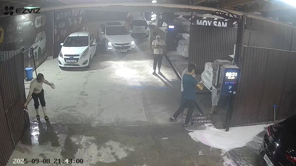 Moyka sotiladi ochilganiga 5 oy bulga hamma joyi zur samm moyy samarqa