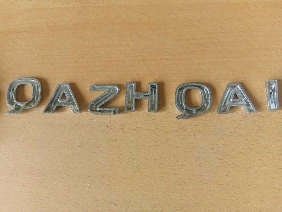 надпис за НИСАН Кашкай J 10