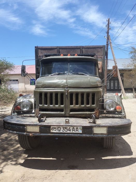 Зил 131 бортовой