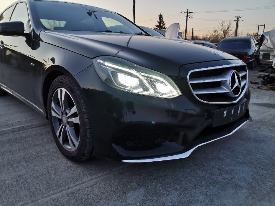 Dezmembrez mercedes e class w212 facelift 220cdi bluetec/bara fata amg