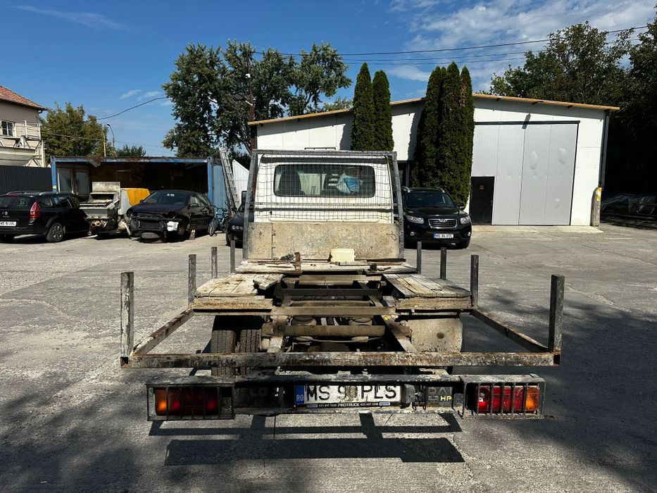 Vând Iveco Daily  35 C 10  în stare bună.