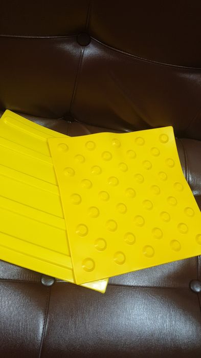 Тактильный плитка  30×30