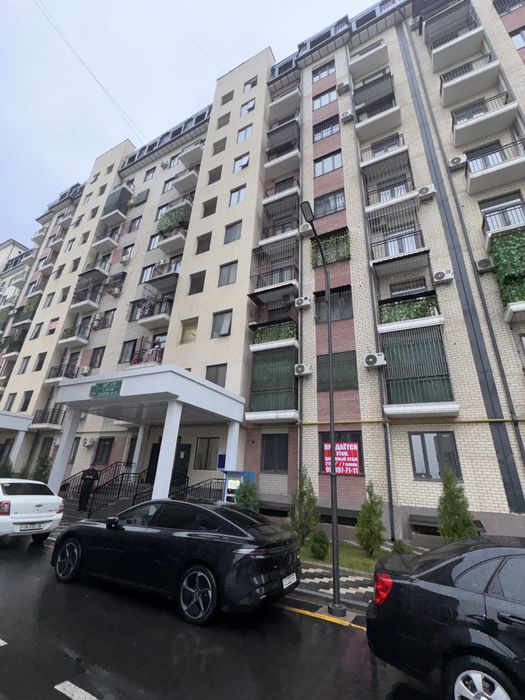 Kókcha Art House 1 etaj va Padval 215 kv